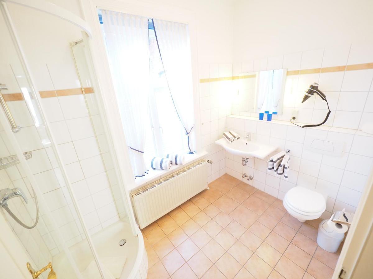 Haus Neptun App. 4 Apartment Вестерланд Екстериор снимка